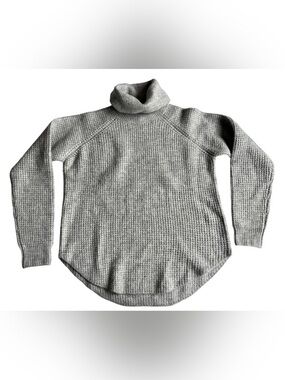 Kuhl Light Gray Waffle Knit Turtleneck Sweater